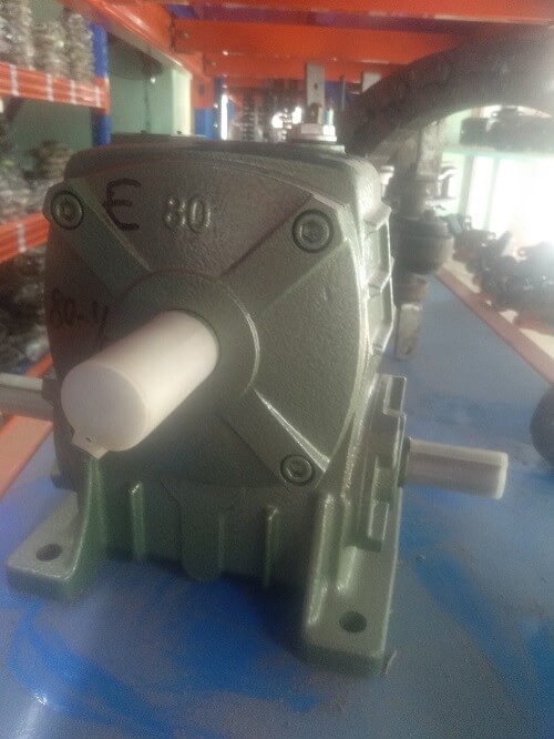 Hộp số giảm tốc